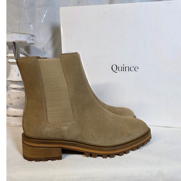 Quince Suede Chelsea Boots Women's Size 5 Lug Sole Ankle Booties Tan - Picture 1 of 6